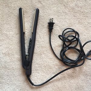 Hot Tools hair straightener/flat iron